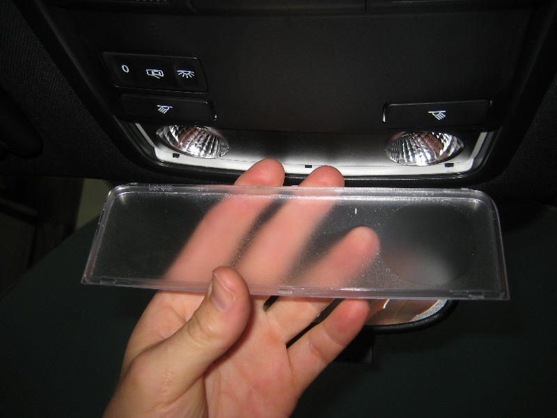 VW-Beetle-Overhead-Map-Light-Bulbs-Replacement-Guide-004