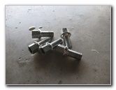 VW-Beetle-Rear-Disc-Brake-Pads-Replacement-Guide-008