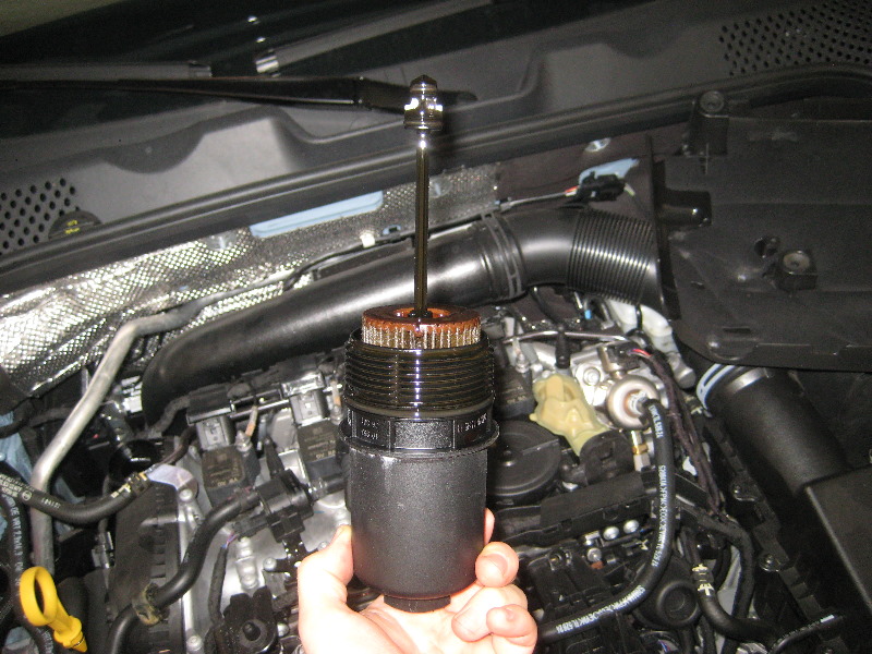 VW-Beetle-TSI-Turbocharged-I4-Engine-Oil-Change-Guide-016
