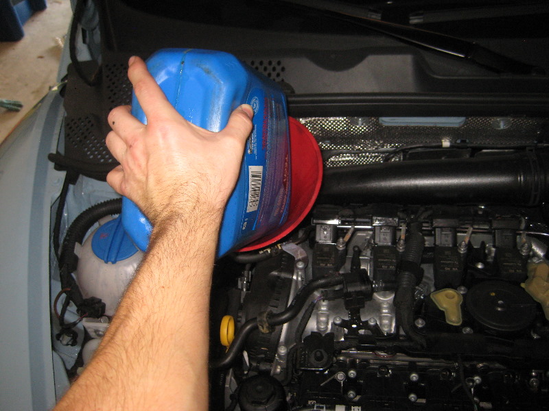 VWBeetleTSITurbochargedI4EngineOilChangeGuide021
