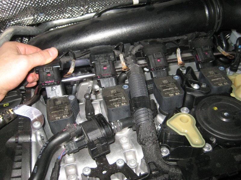VW-Beetle-TSI-Turbocharged-I4-Engine-Spark-Plugs-Replacement-Guide-013