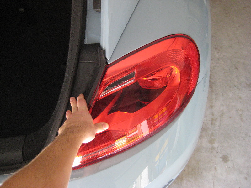 VW-Beetle-Tail-Light-Bulbs-Replacement-Guide-025