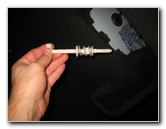 VW-Beetle-Tail-Light-Bulbs-Replacement-Guide-006