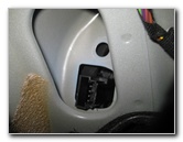 VW-Beetle-Tail-Light-Bulbs-Replacement-Guide-027