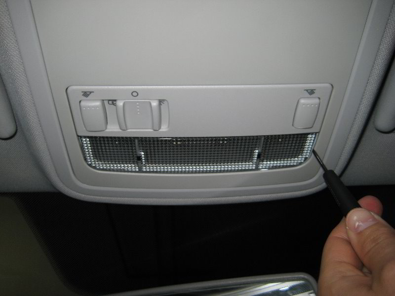 VW-Jetta-Dome-Map-Light-Bulbs-Replacement-Guide-002