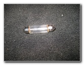 VW-Jetta-Dome-Map-Light-Bulbs-Replacement-Guide-009