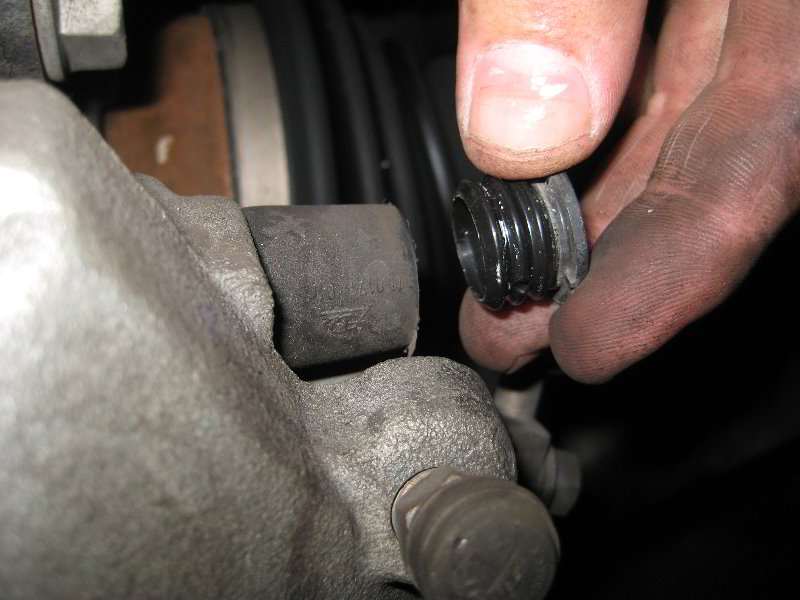 VW-Jetta-Front-Brake-Pads-Replacement-Guide-041