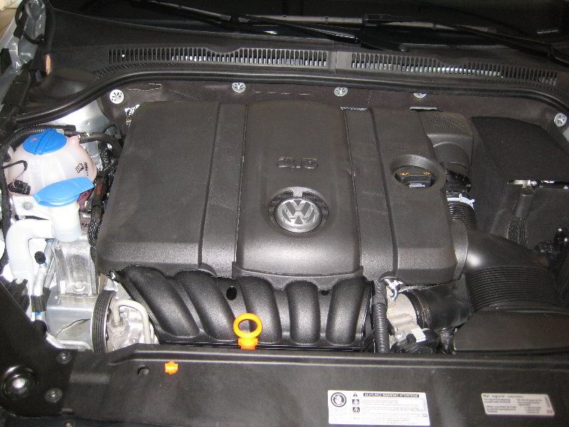 VWJettaI5EngineOilChangeFilterReplacementGuide001