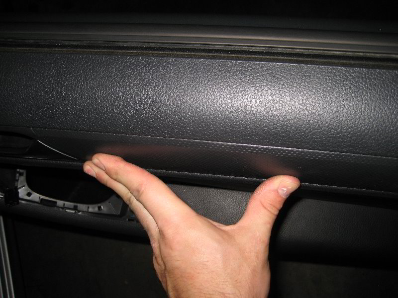 VW-Jetta-Interior-Door-Panel-Speaker-Replacement-Guide-048
