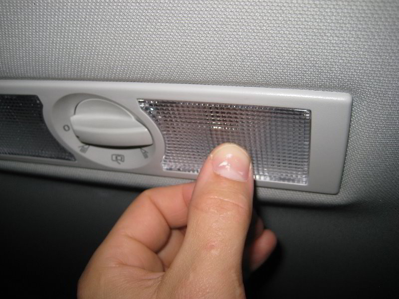 VW-Jetta-Rear-Passenger-Reading-Light-Bulbs-Replacement-Guide-011