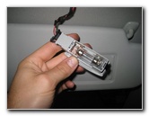 VW-Jetta-Vanity-Mirror-Light-Bulb-Replacement-Guide-004