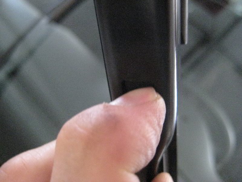 VW-Jetta-Windshield-Wiper-Blades-Replacement-Guide-005