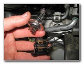 2012-2015-VW-Passat-Headlight-Bulbs-Replacement-Guide-019