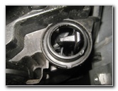 2012-2015-VW-Passat-Headlight-Bulbs-Replacement-Guide-043