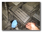 VW-Tiguan-Engine-Air-Filter-Replacement-Guide-010