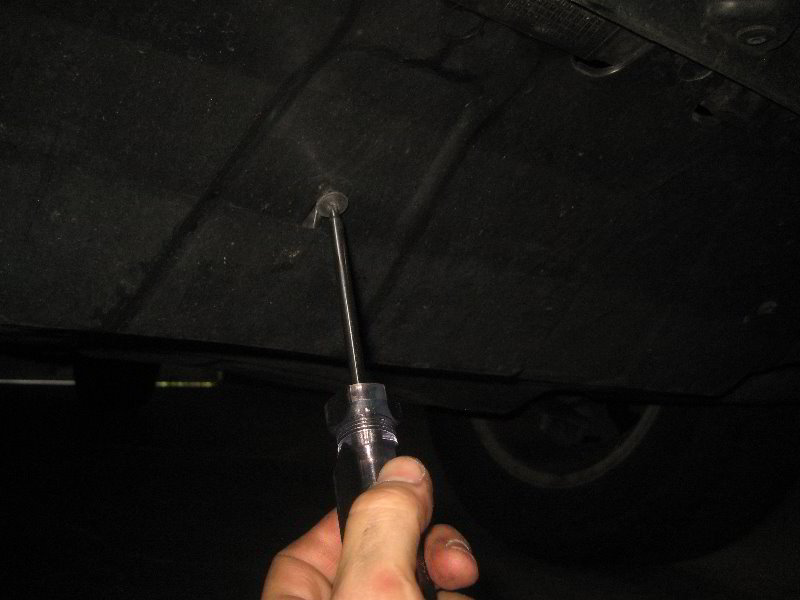 VW-Tiguan-Engine-Oil-Change-Guide-006