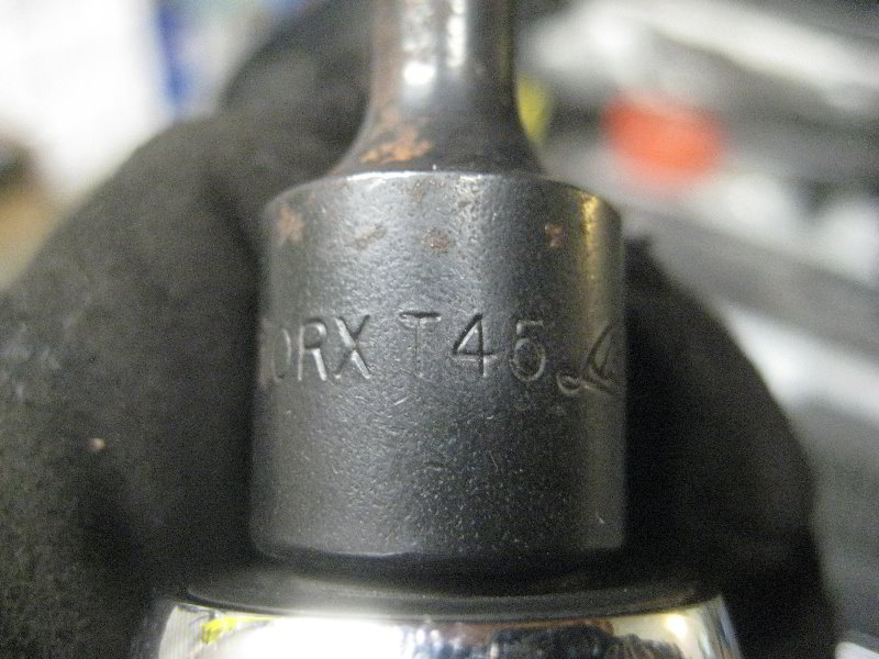 VW-Tiguan-Engine-Oil-Change-Guide-017