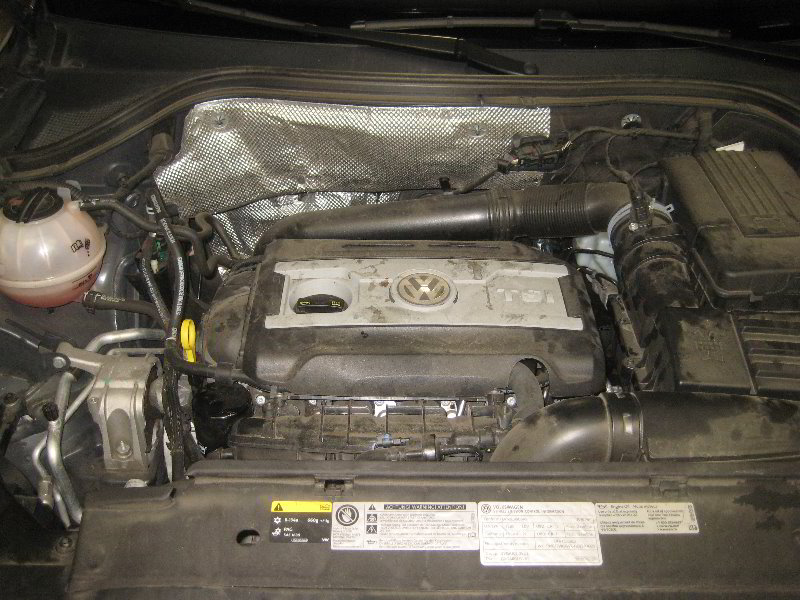 VWTiguanEngineOilChangeGuide036