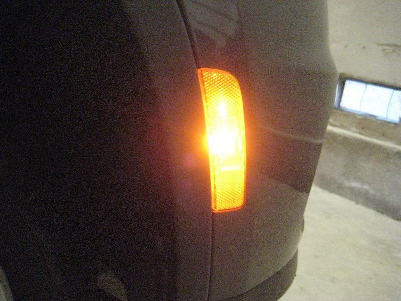 VW-Tiguan-Front-Side-Marker-Light-Bulb-Replacement-Guide-015