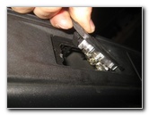 VW-Tiguan-License-Plate-Light-Bulbs-Replacement-Guide-019