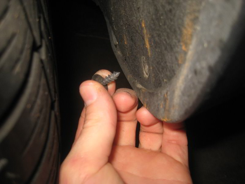VW-Tiguan-Reverse-Light-Bulbs-Replacement-Guide-005