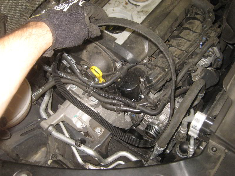 VW-Tiguan-Serpentine-Accessory-Belt-Replacement-Guide-009