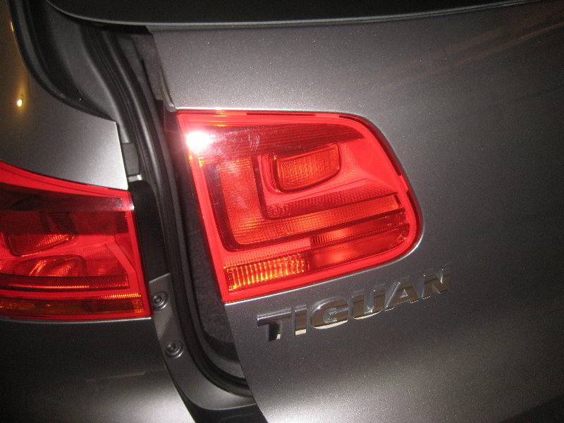 VW-Tiguan-Tail-Light-Bulbs-Replacement-Guide-054