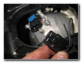 Volvo-XC60-Headlight-Bulbs-Replacement-Guide-019