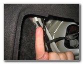 Volvo-XC60-Rear-Turn-Signal-Tail-Light-Bulbs-Replacement-Guide-012