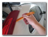 Volvo-XC60-Rear-Turn-Signal-Tail-Light-Bulbs-Replacement-Guide-037