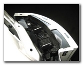 Volvo-XC60-Rear-Turn-Signal-Tail-Light-Bulbs-Replacement-Guide-043