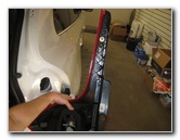 Volvo-XC60-Rear-Turn-Signal-Tail-Light-Bulbs-Replacement-Guide-044