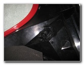 Volvo-XC60-Rear-Turn-Signal-Tail-Light-Bulbs-Replacement-Guide-046