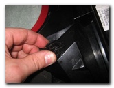 Volvo-XC60-Rear-Turn-Signal-Tail-Light-Bulbs-Replacement-Guide-047