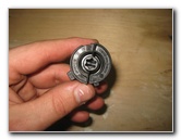 Volvo-XC60-Rear-Turn-Signal-Tail-Light-Bulbs-Replacement-Guide-052