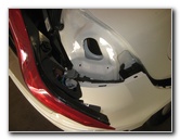 Volvo-XC60-Rear-Turn-Signal-Tail-Light-Bulbs-Replacement-Guide-056