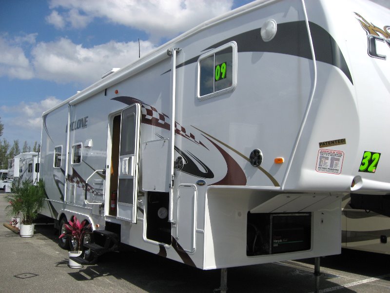 West-Palm-Beach-RV-Show-052