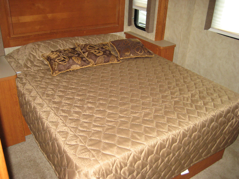 West-Palm-Beach-Summer-RV-Show-South-Florida-Fairgrounds-016