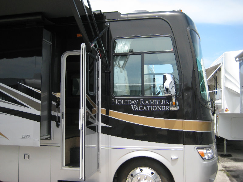 West-Palm-Beach-Summer-RV-Show-South-Florida-Fairgrounds-023