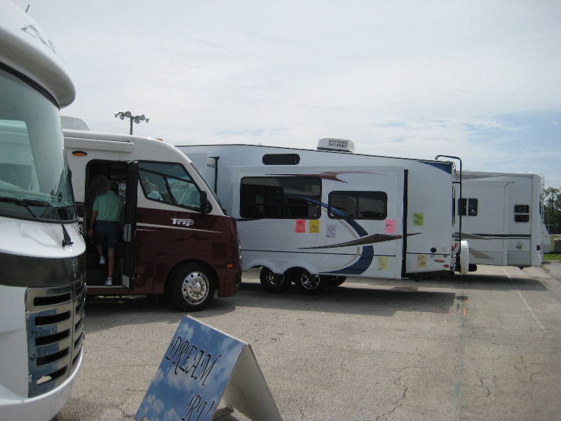 West-Palm-Beach-Summer-RV-Show-South-Florida-Fairgrounds-029