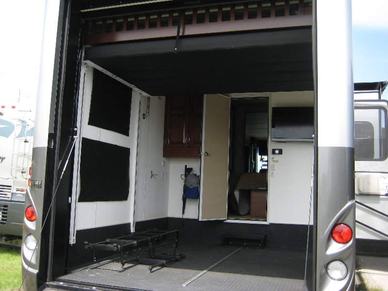 West-Palm-Beach-Summer-RV-Show-South-Florida-Fairgrounds-052