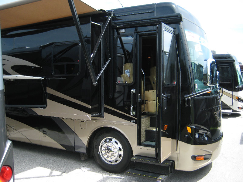 West-Palm-Beach-Summer-RV-Show-South-Florida-Fairgrounds-053