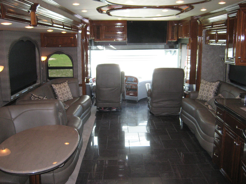 West-Palm-Beach-Summer-RV-Show-South-Florida-Fairgrounds-070