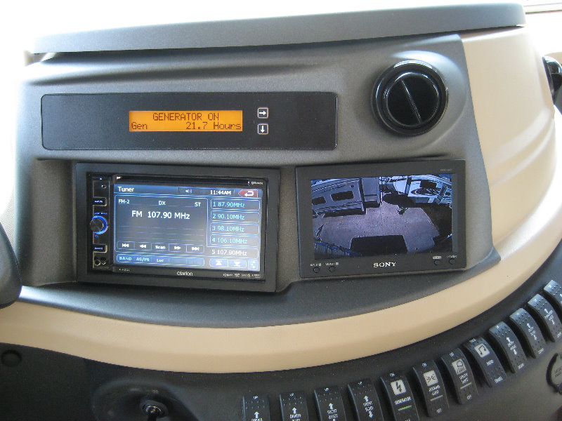 West-Palm-Beach-Summer-RV-Show-South-Florida-Fairgrounds-085