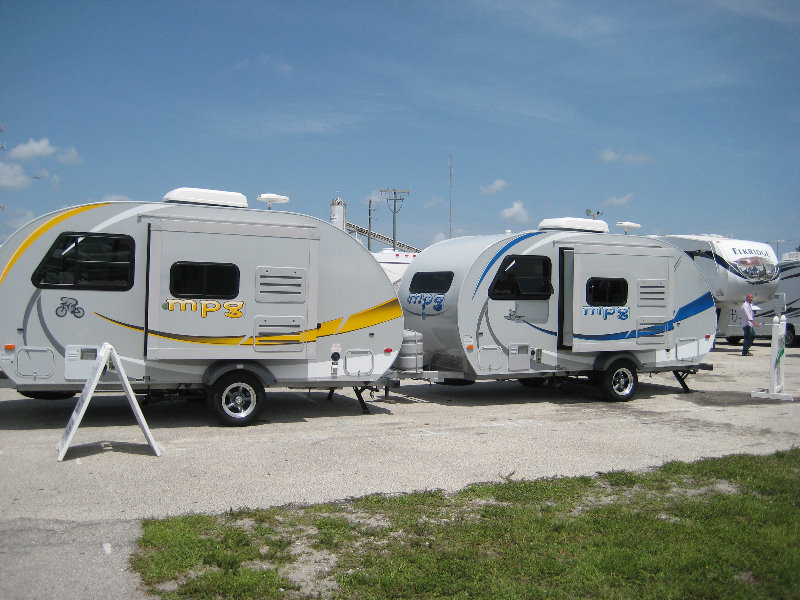 West-Palm-Beach-Summer-RV-Show-South-Florida-Fairgrounds-102