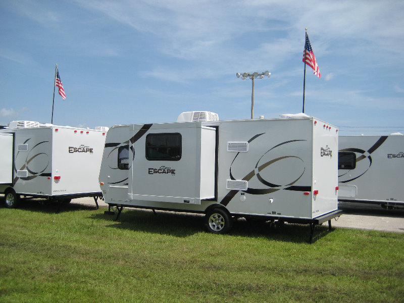 West-Palm-Beach-Summer-RV-Show-South-Florida-Fairgrounds-104