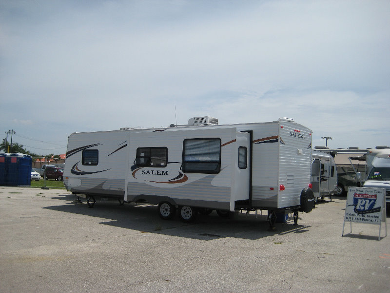 West-Palm-Beach-Summer-RV-Show-South-Florida-Fairgrounds-105