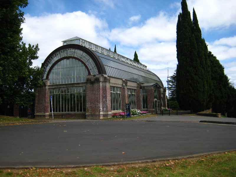 Winter-Garden-Auckland-Domain-Park-New-Zealand-001