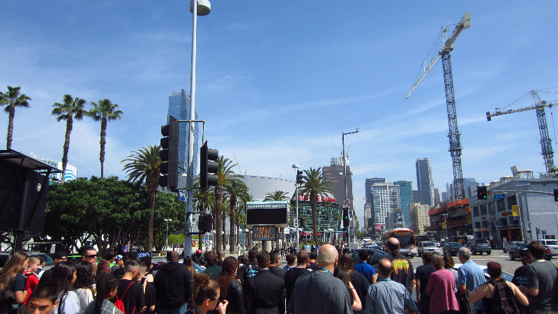 2016-WonderCon-Convention-Los-Angeles-California-002