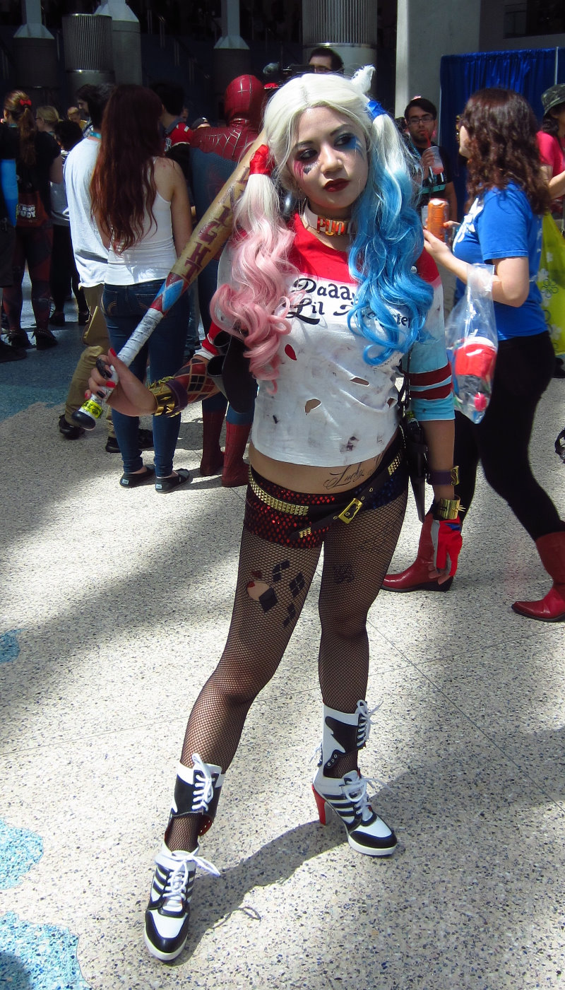 2016-WonderCon-Convention-Los-Angeles-California-017